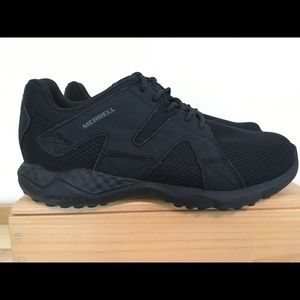 Merrell Sneakers Size 9 Black/Black